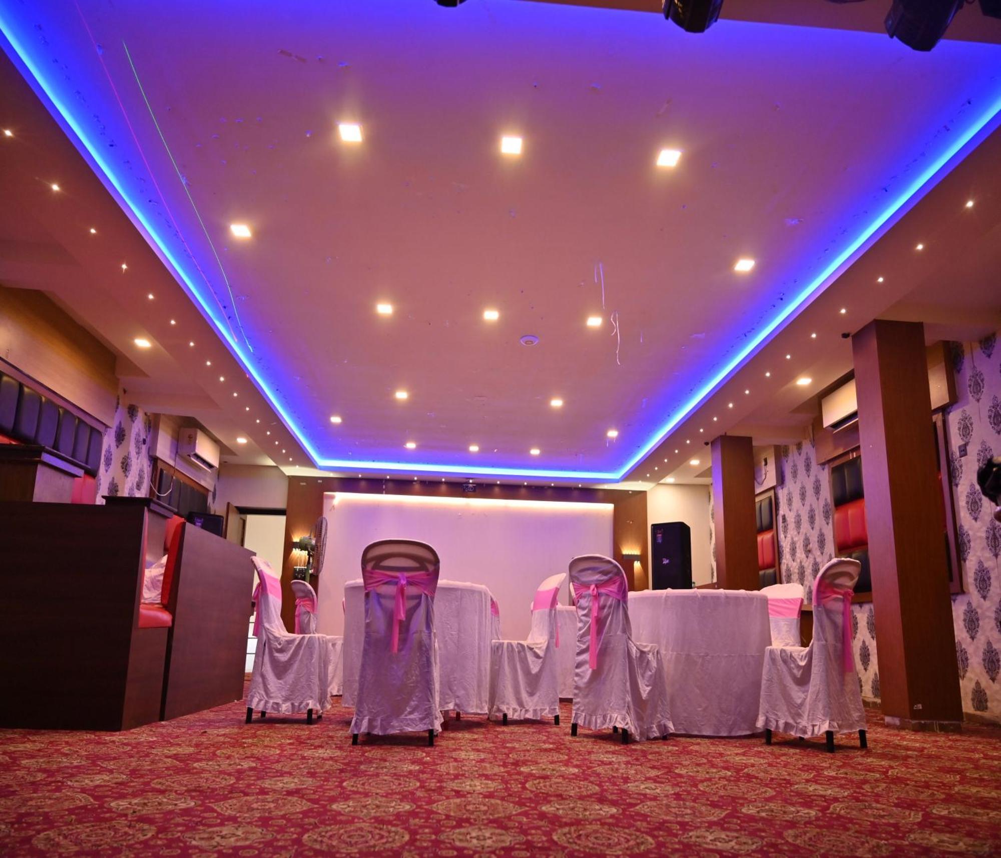 Hotel Silver Land New Digha With Rooftop Pool Екстериор снимка