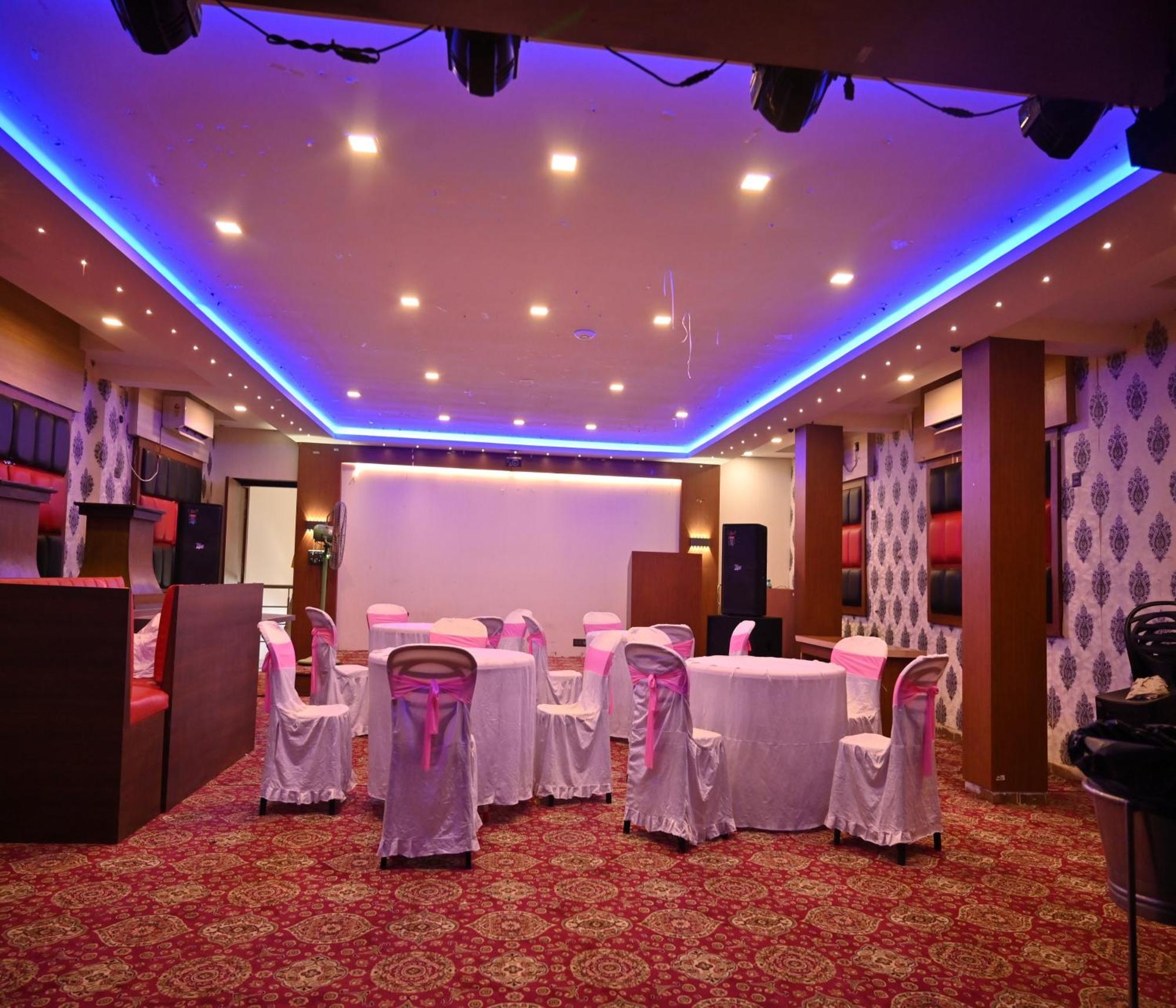 Hotel Silver Land New Digha With Rooftop Pool Екстериор снимка